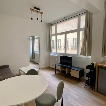 Appartement Renove Proche Grands Boulevards 4P Paris Exterior photo